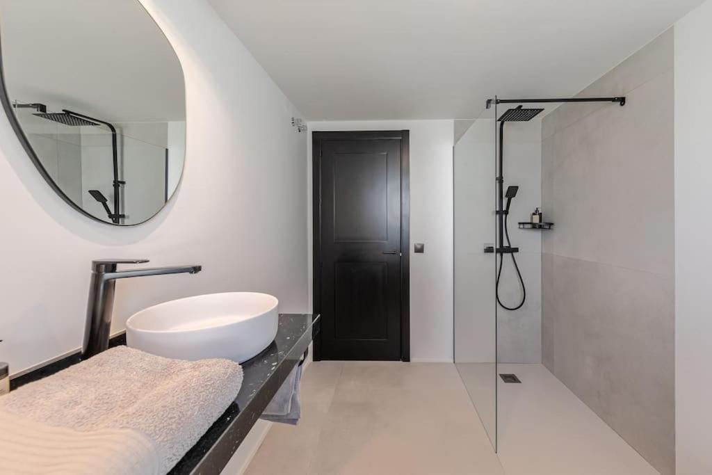 Villa Con Piscina Privada Gelves Extérieur photo